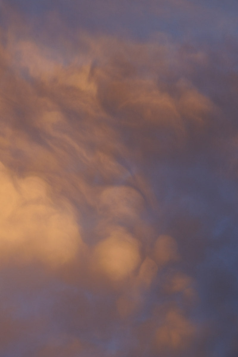 Clouds on November 14 2021 at 1926